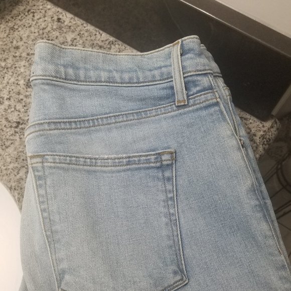 Light Blue J Brand Jeans Size 31 (Previously Worn) - Picture 1 of 8